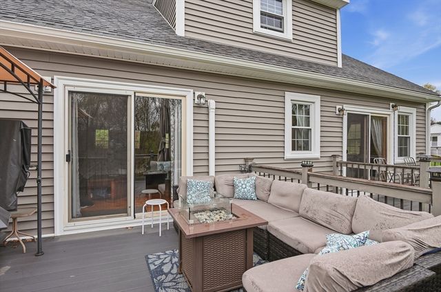 85 Millbury Road, Oxford, MA 01540