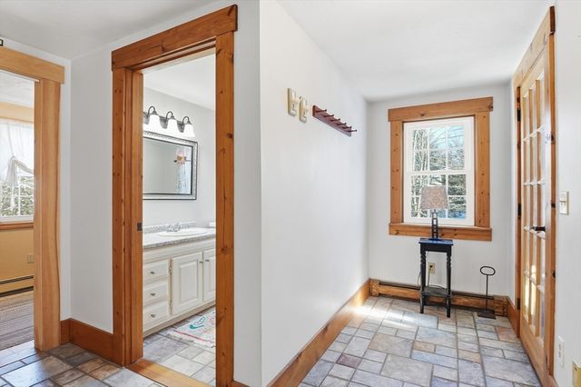 85 Millbury Road, Oxford, MA 01540