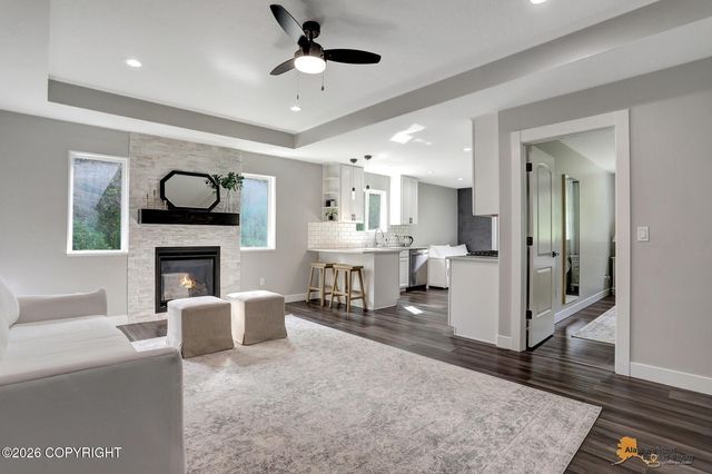 2430 S Southpark Road, Big Lake, AK 99652