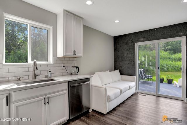 2430 S Southpark Road, Big Lake, AK 99652