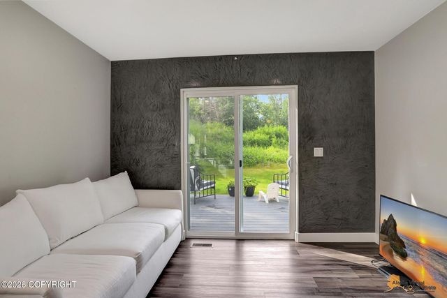 2430 S Southpark Road, Big Lake, AK 99652