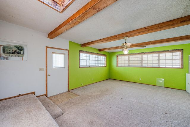 411 W 1st St, Stanton, TX 79782