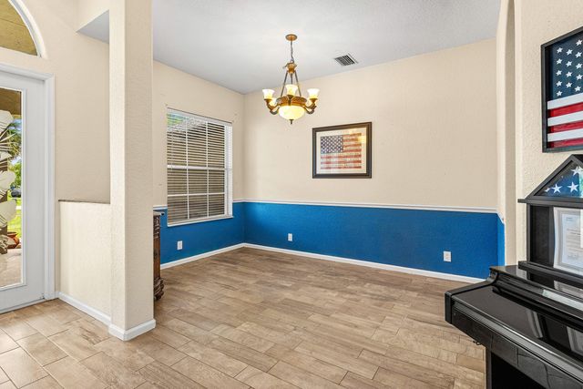 16304 68th Street N, Loxahatchee, FL 33470