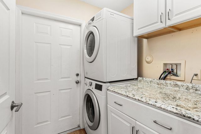 16304 68th Street N, Loxahatchee, FL 33470