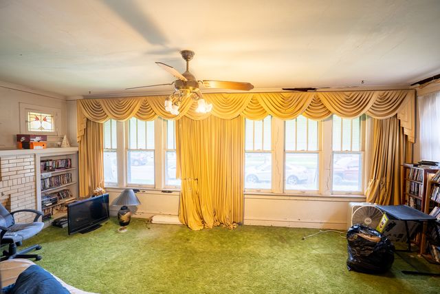 8014 S Perry Avenue, Chicago, IL 60620