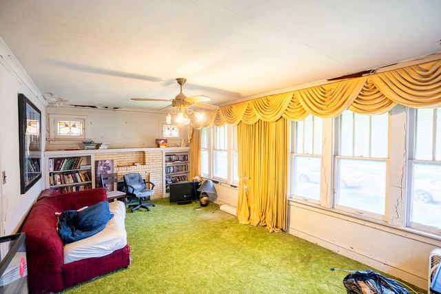 8014 S Perry Avenue, Chicago, IL 60620