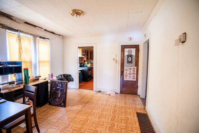 8014 S Perry Avenue, Chicago, IL 60620