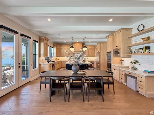 547 W PEAK VIEW LN, Farmington, UT 84025