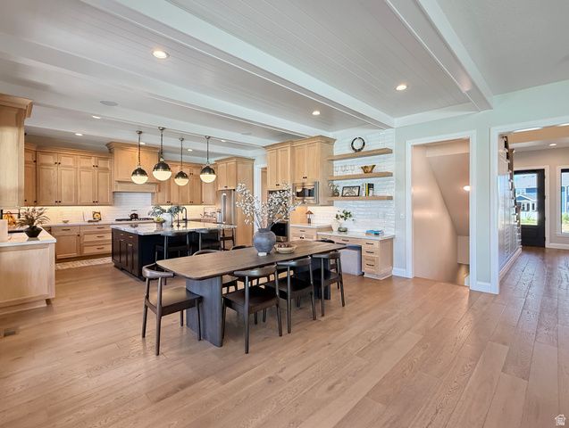 547 W PEAK VIEW LN, Farmington, UT 84025