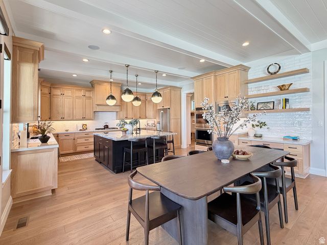 547 W PEAK VIEW LN, Farmington, UT 84025