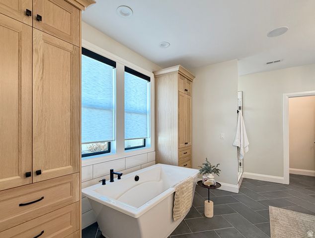 547 W PEAK VIEW LN, Farmington, UT 84025