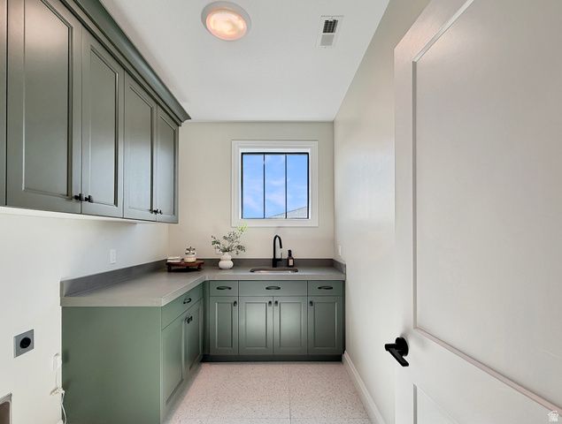 547 W PEAK VIEW LN, Farmington, UT 84025