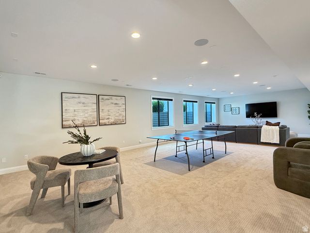 547 W PEAK VIEW LN, Farmington, UT 84025