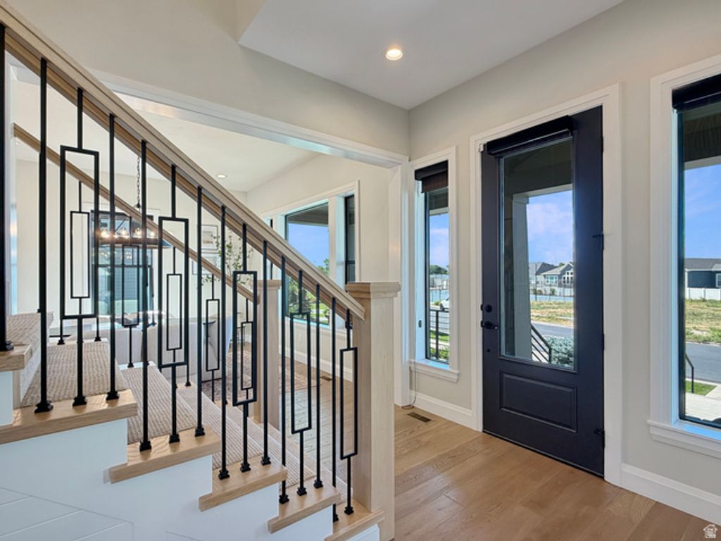 547 W PEAK VIEW LN, Farmington, UT 84025 — photo 4