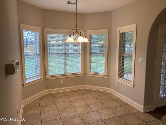 3069 Roseleigh Drive, Southaven, MS 38672