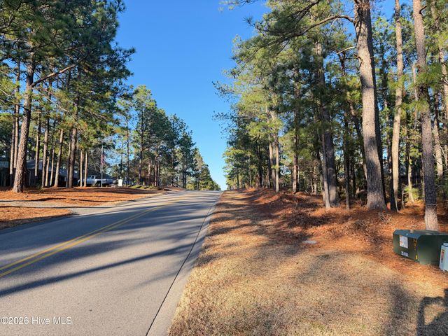 215 Longleaf Drive, West End, NC 27376