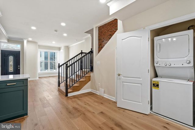 1018 11TH ST NE, Washington, DC 20002