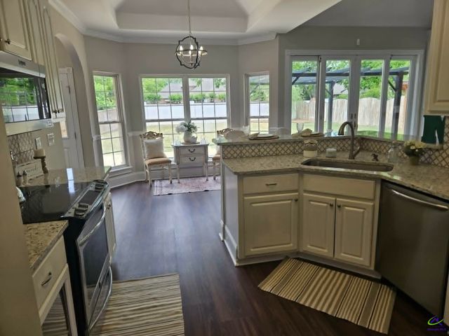 214 Tivoli Park Road, Centerville, GA 31028