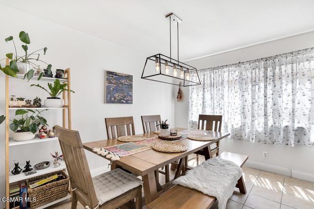 19950 Sherman Way A, Winnetka, CA 91306