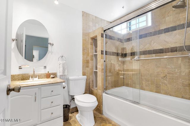 19950 Sherman Way A, Winnetka, CA 91306