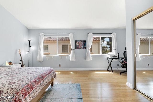 19950 Sherman Way A, Winnetka, CA 91306