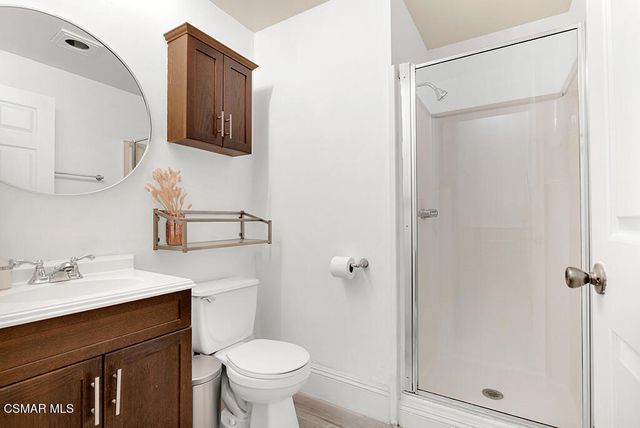 19950 Sherman Way A, Winnetka, CA 91306