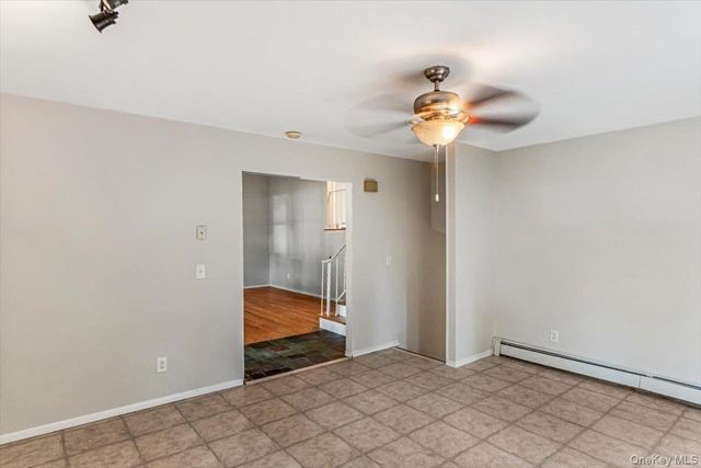 189 Belleview Avenue, Center Moriches, NY 11934