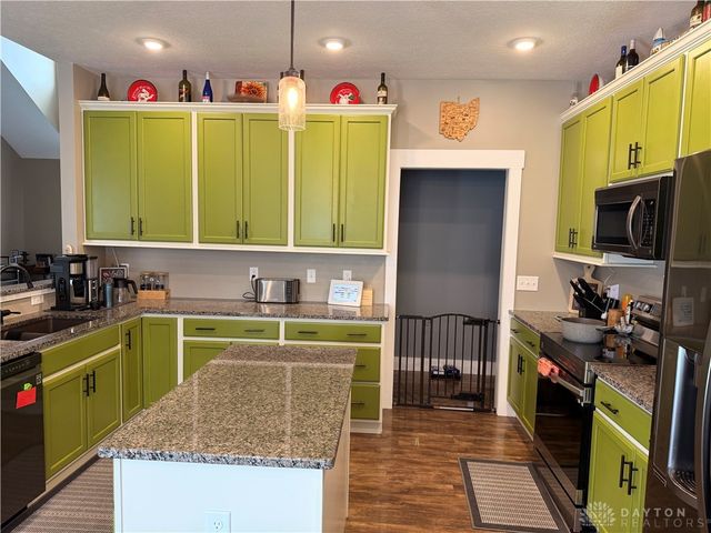 3338 Turtle Shell Drive, Dayton, OH 45414