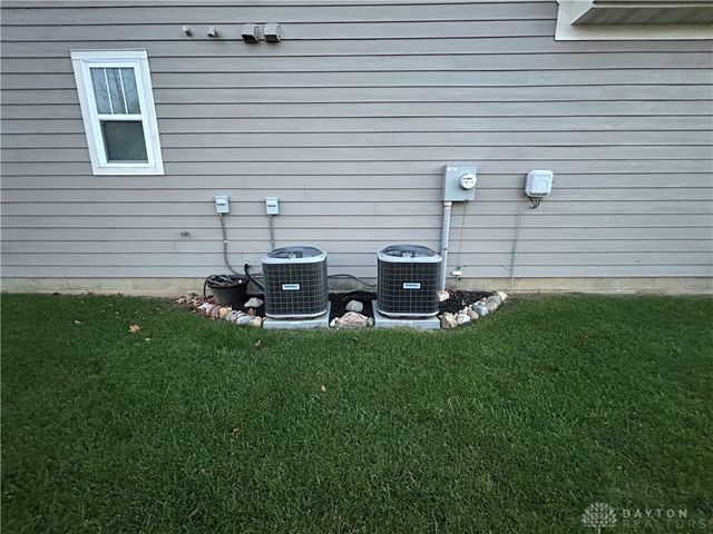 3338 Turtle Shell Drive, Dayton, OH 45414