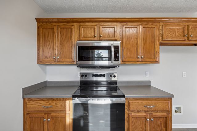 205 Saddlewood Dr, Shelbyville, TN 37160