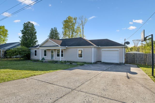 205 Saddlewood Dr, Shelbyville, TN 37160