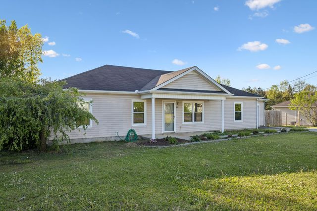 205 Saddlewood Dr, Shelbyville, TN 37160