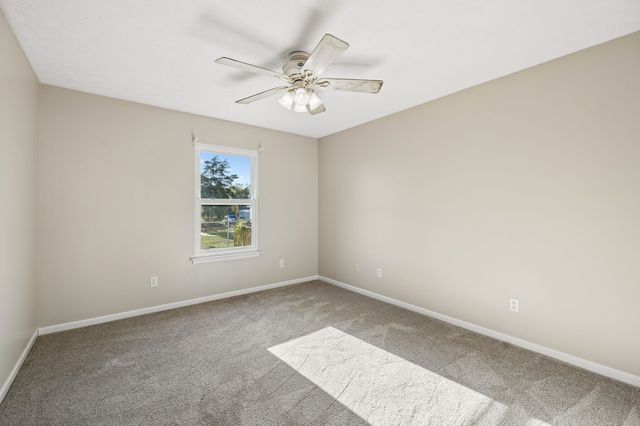 205 Saddlewood Dr, Shelbyville, TN 37160