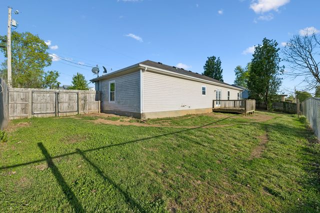 205 Saddlewood Dr, Shelbyville, TN 37160