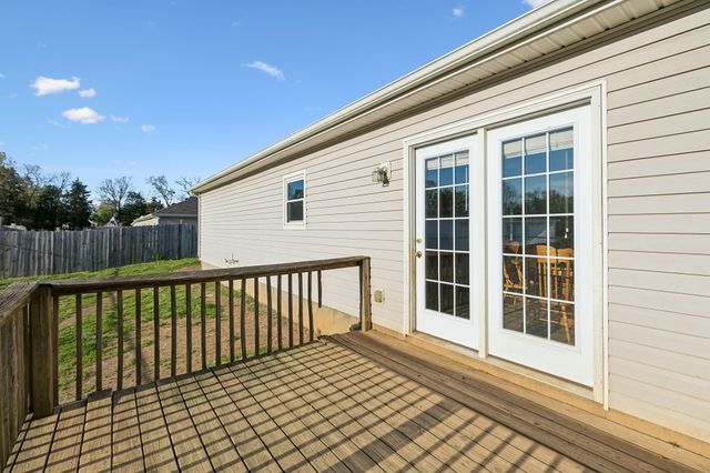 205 Saddlewood Dr, Shelbyville, TN 37160