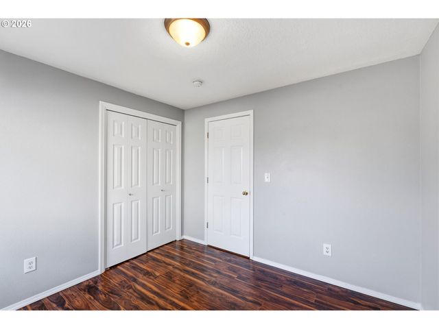 1230 E REID Ct, La Center, WA 98629