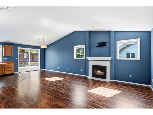 1230 E REID Ct, La Center, WA 98629