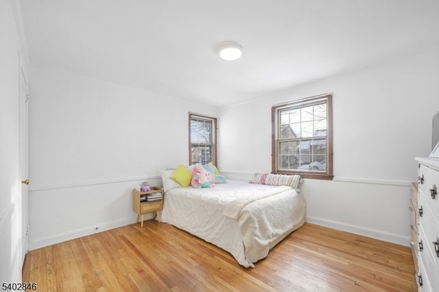 38 Sherwood St, Clifton City, NJ 07013