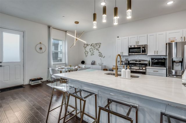 4342 Hebron Street, Irving, TX 75061