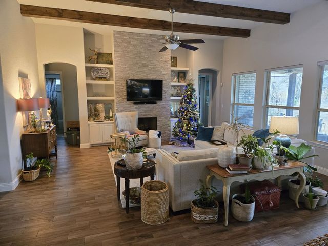 2321 Kimberly Lane, Midlothian, TX 76065