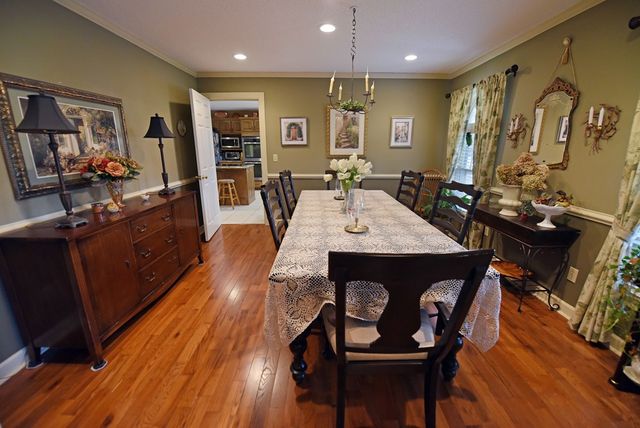 38 Oakwood Drive, Blue Ridge, GA 30513