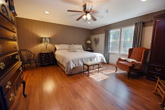 38 Oakwood Drive, Blue Ridge, GA 30513