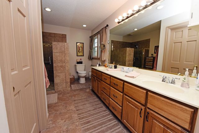 38 Oakwood Drive, Blue Ridge, GA 30513