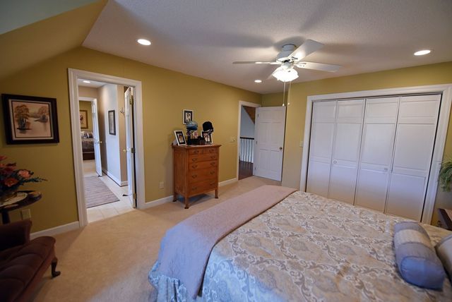 38 Oakwood Drive, Blue Ridge, GA 30513