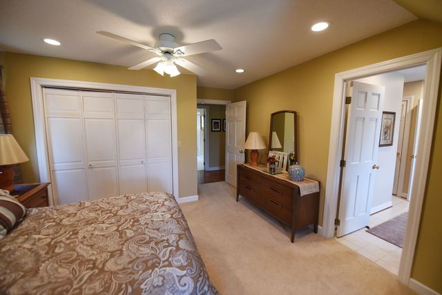 38 Oakwood Drive, Blue Ridge, GA 30513