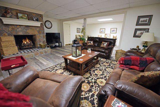 38 Oakwood Drive, Blue Ridge, GA 30513