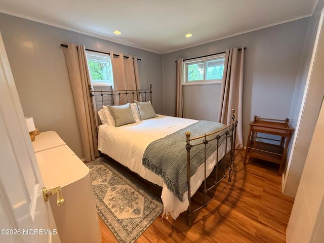 7 Carole Drive, Oakhurst, NJ 07755
