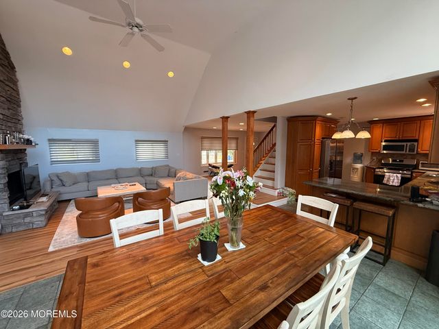 7 Carole Drive, Oakhurst, NJ 07755