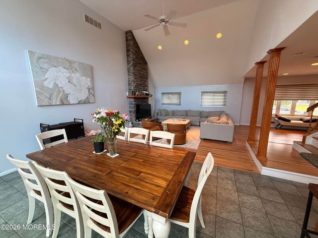 7 Carole Drive, Oakhurst, NJ 07755