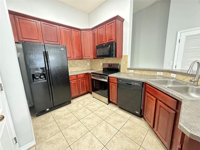 6768 BREEZY PALM DRIVE, Riverview, FL 33578